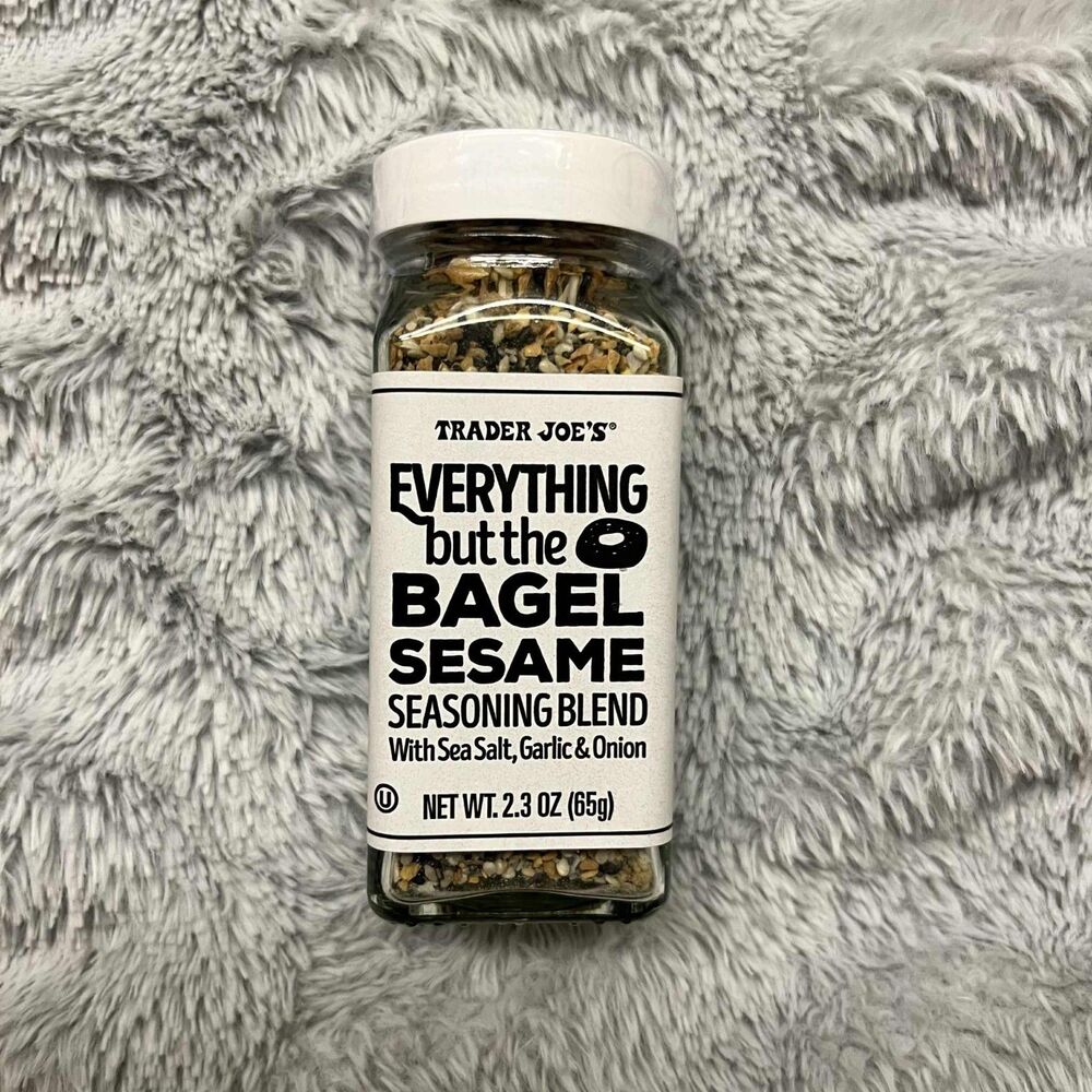 Trader Joe's Everything but The Bagel Sesame Seasoning Blend 2.3 oz EXP 8/5/27